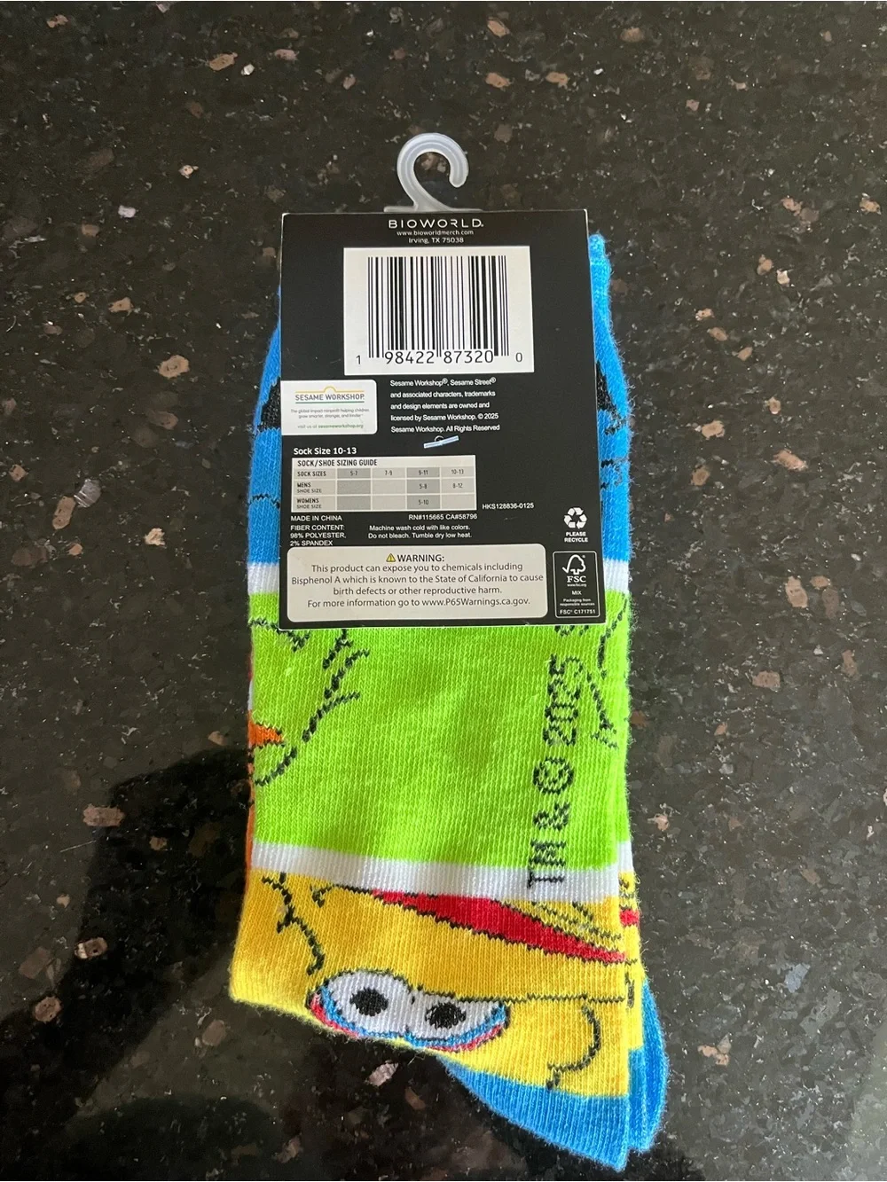 Men’s Sesame Street Character Colorblock Crew Socks
